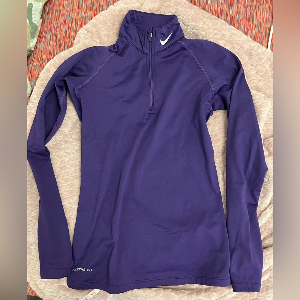 Nike Thermafit long sleeve half zip top